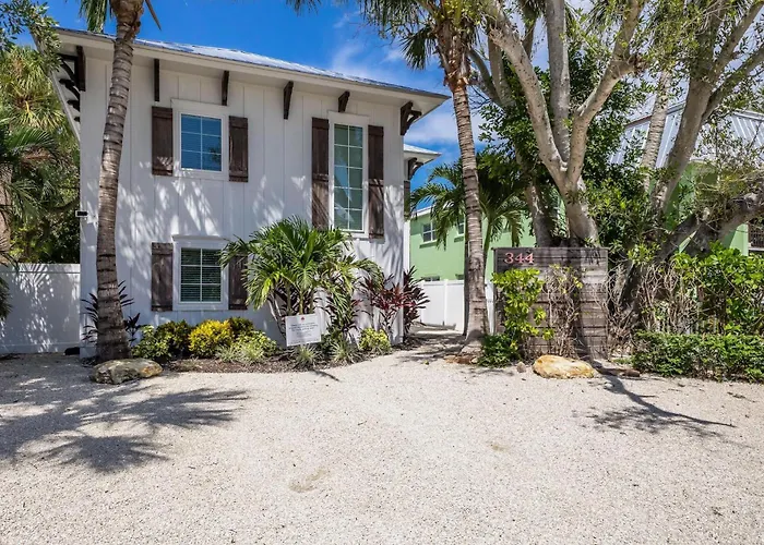 Island House